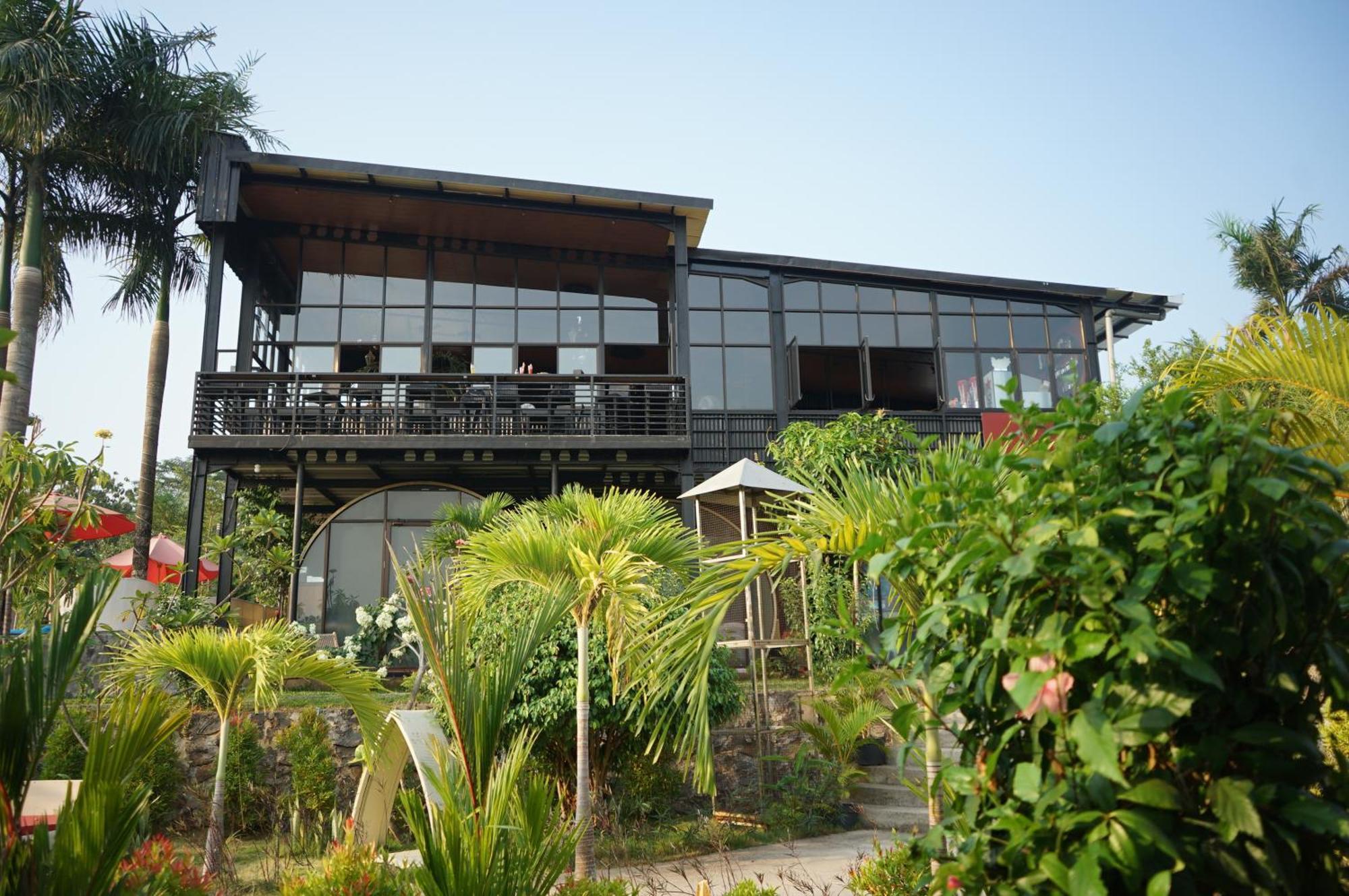 Lucca Resort&Residence Jepara Exterior foto