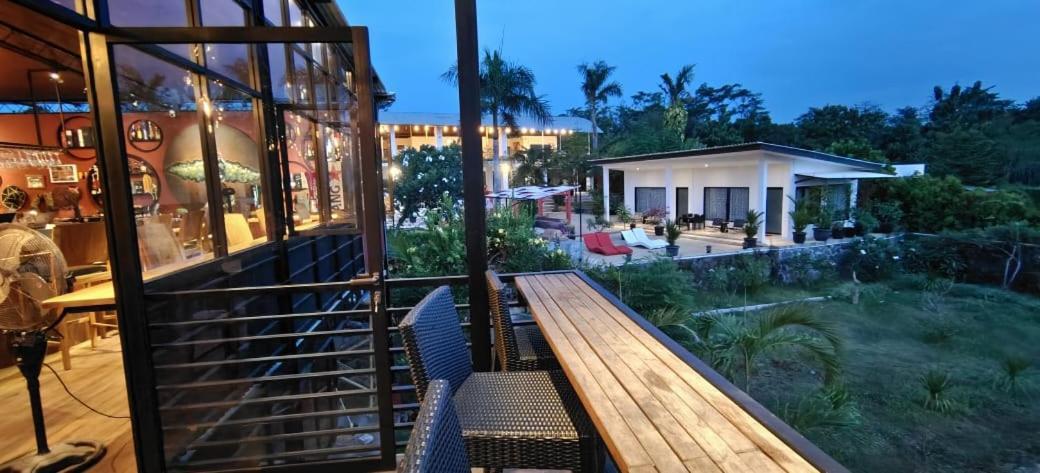 Lucca Resort&Residence Jepara Exterior foto
